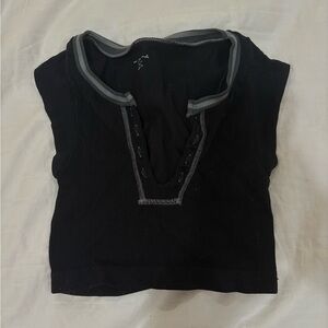 Black Sleeveless Top